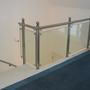 balustrade trapleuning glas klassiek rvs trapleuning
