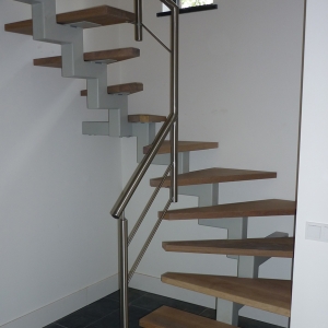 Trap Modern trapleuning hout